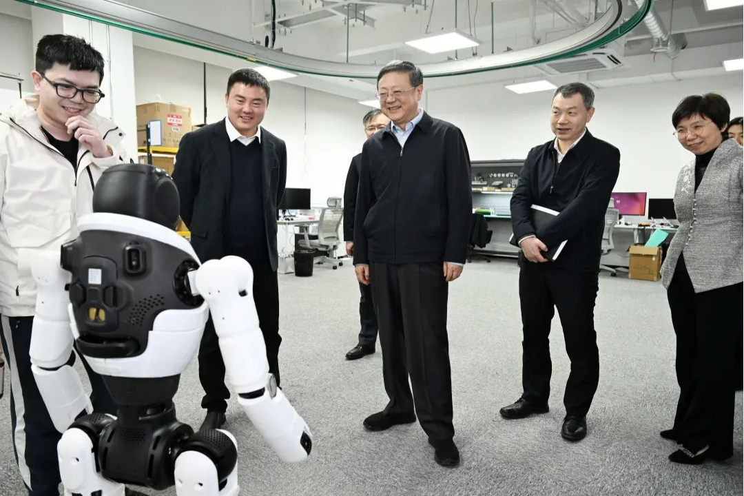 上海市委书记陈吉宁专题调研沐鸣2机器人